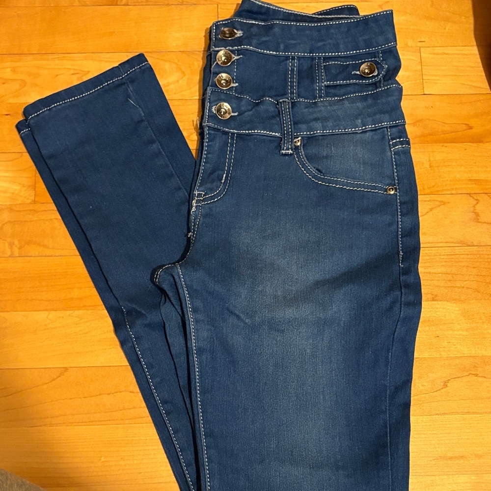 High-Waisted Blue Jeans